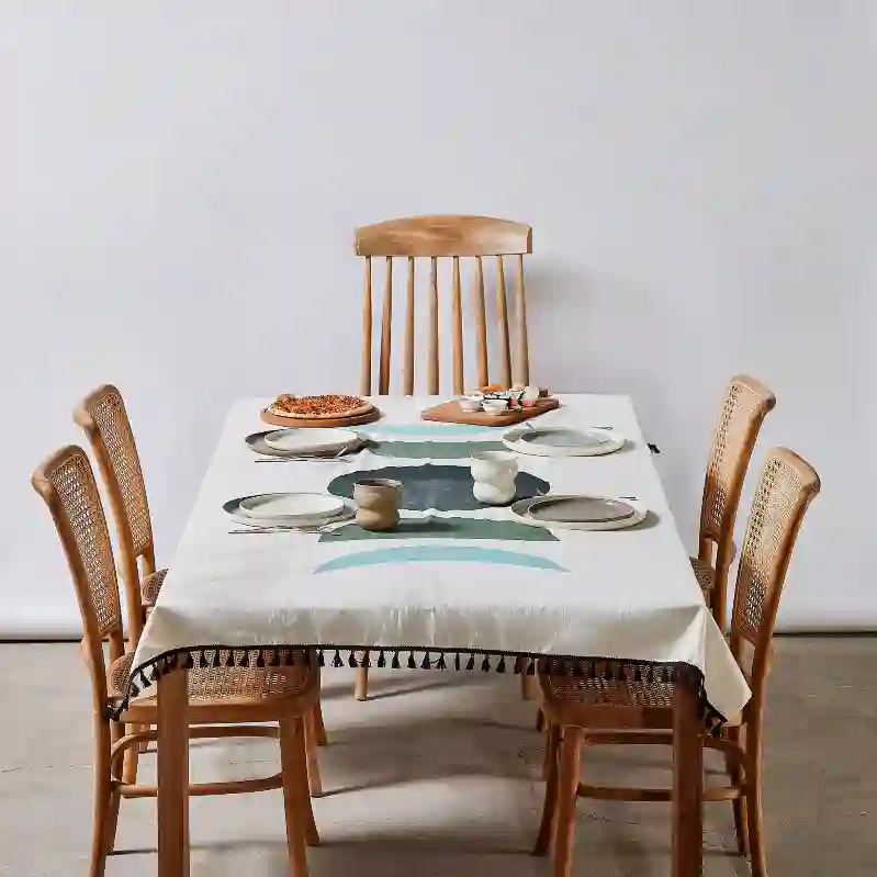 Resim MAVİ AY MASA ÖRTÜSÜ