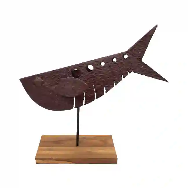 Resim RUSTY BALIK HEYKEL